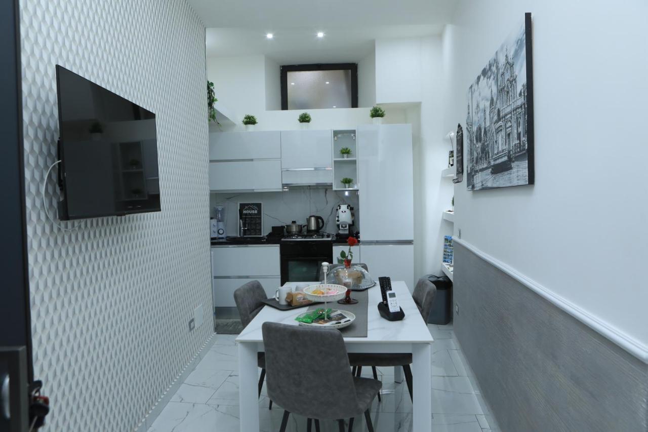 Santi House Apartment Catania Exterior photo