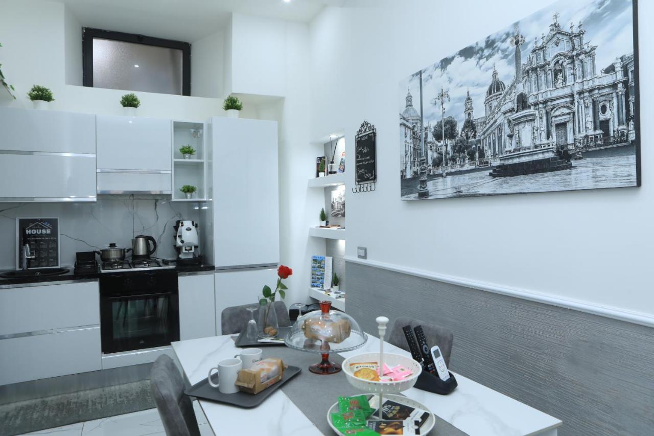 Santi House Apartment Catania Exterior photo